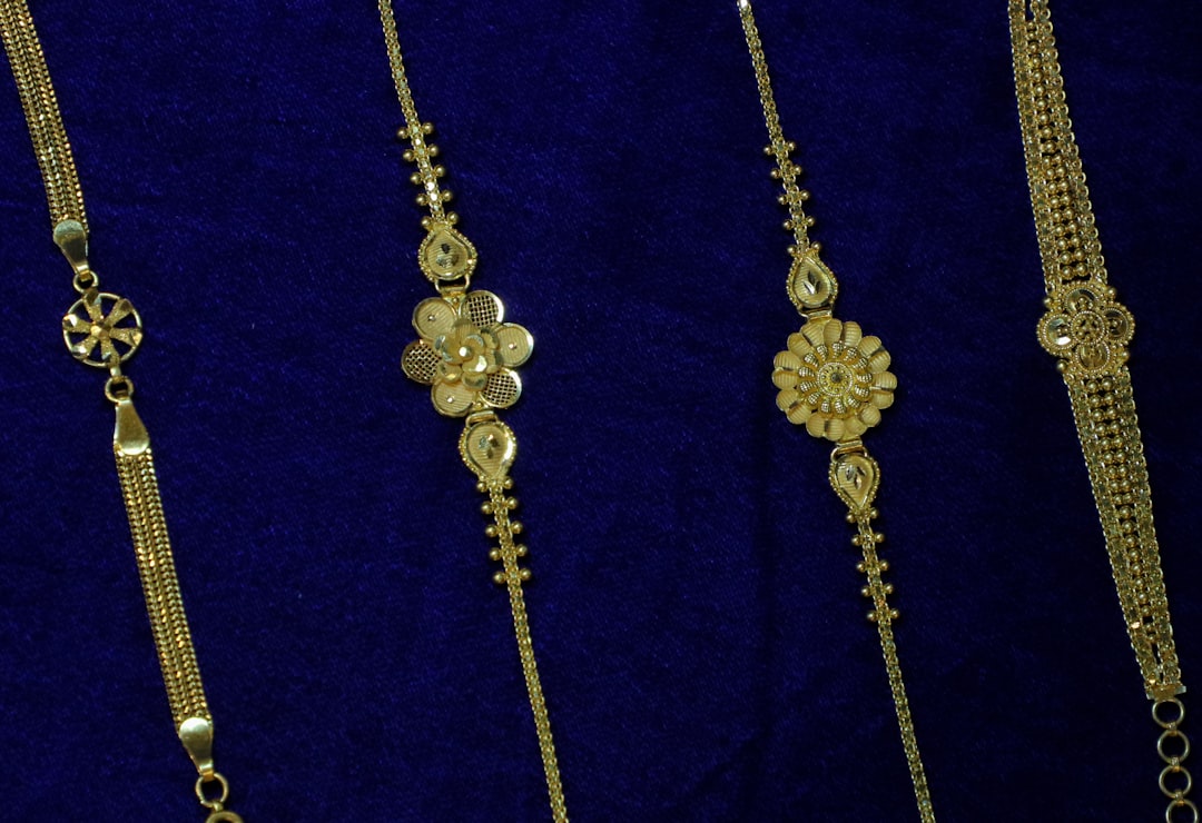 How Much is Your Gold Worth? A 14k Price Guide