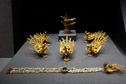 What is the 18kt gold price per gram today